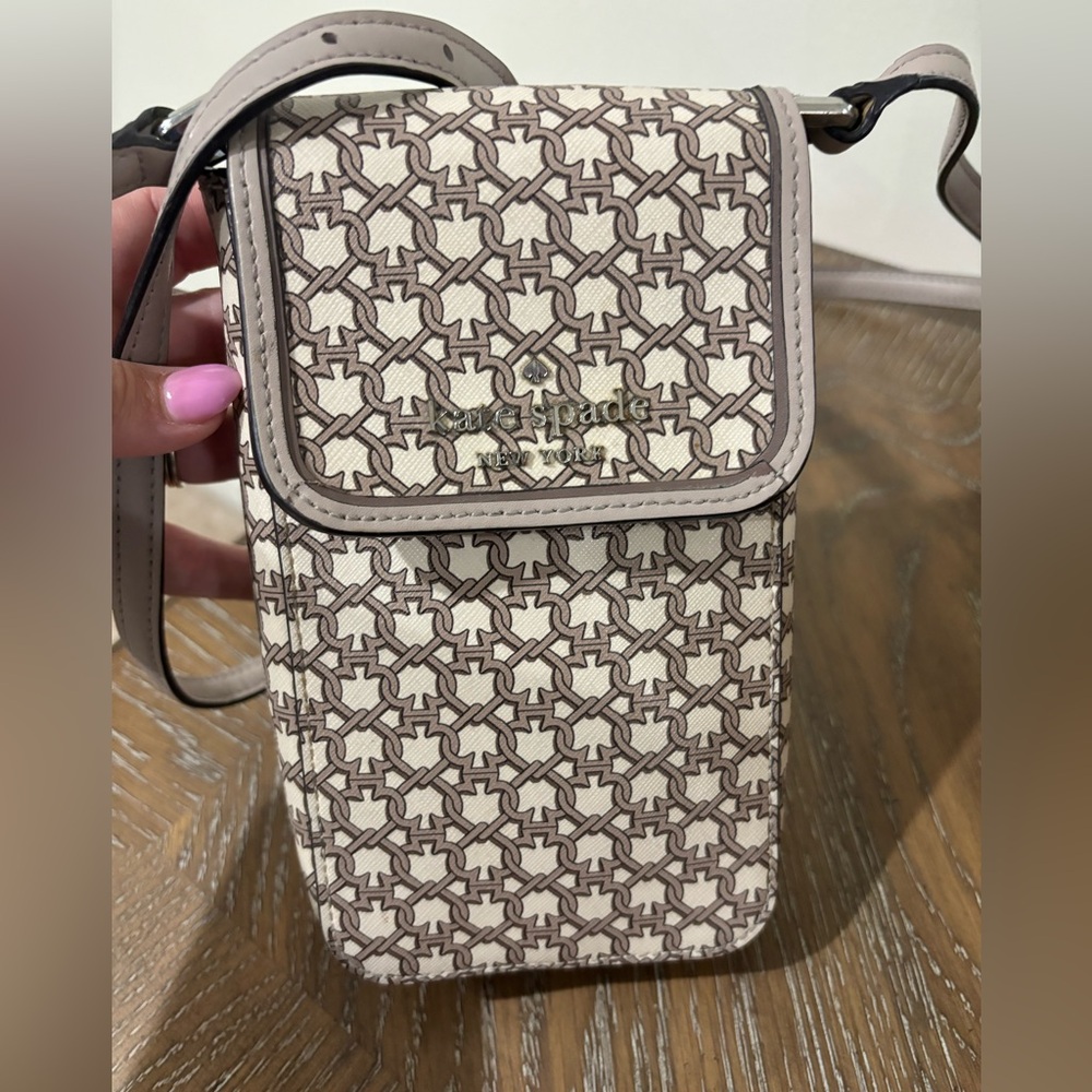 Kate Spade cell phone crossbody